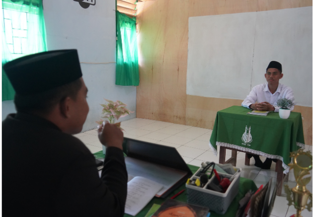 Ujian Syafahi Melatih Mental dan Intelektual Santri